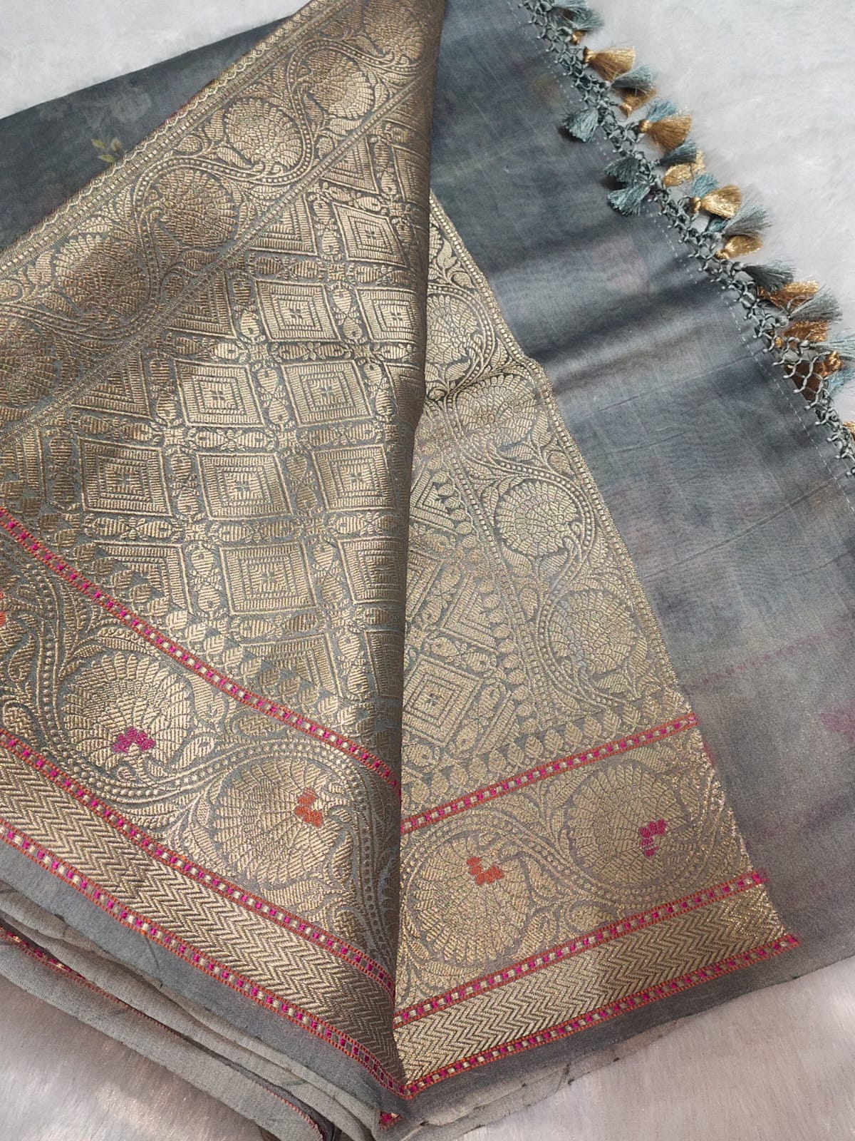 Grey Banarasi Munga Silk Saree