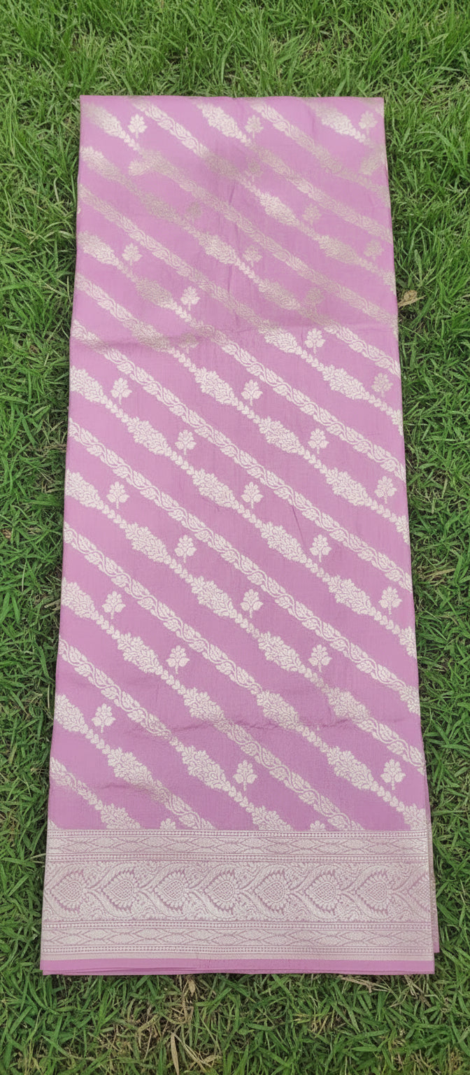 Lilac/ Pastel Light Pink Pure Banarasi Silk Saree