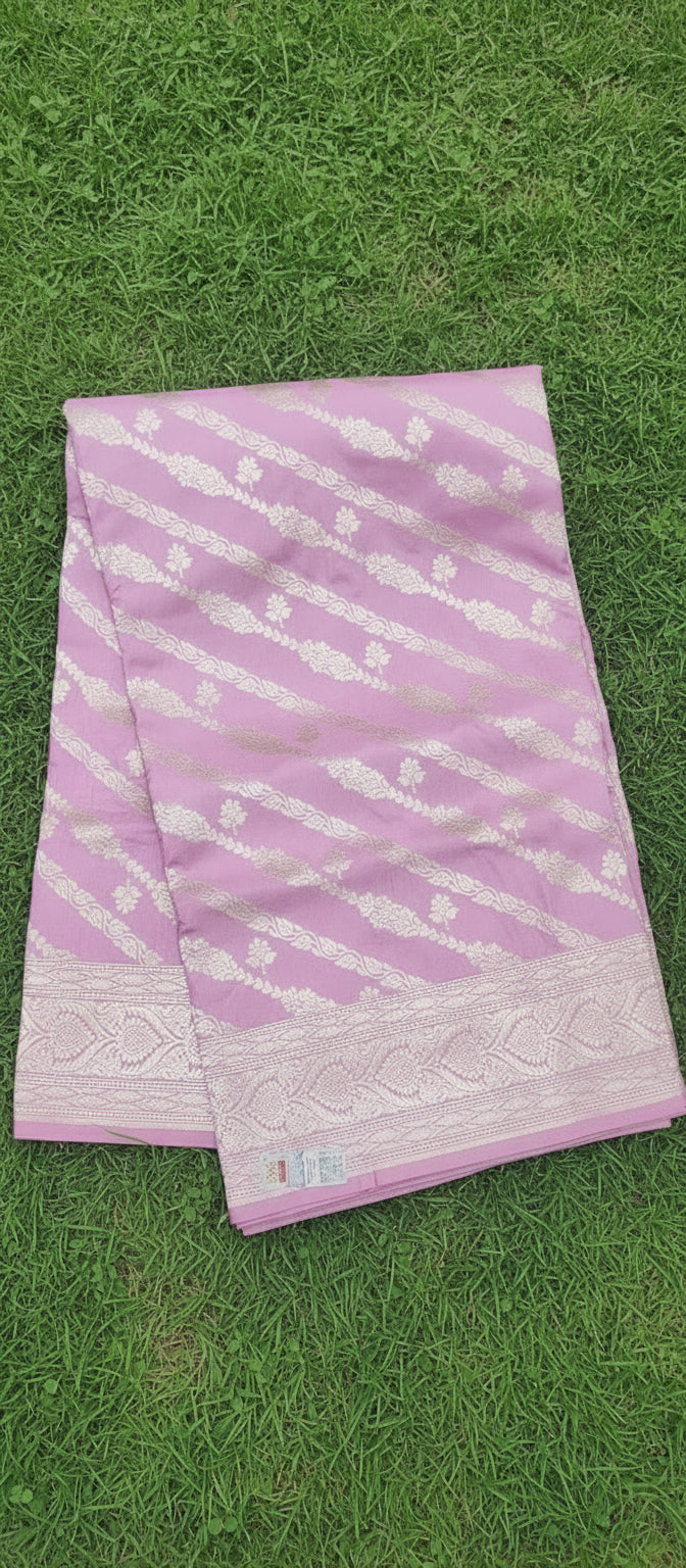 Lilac/ Pastel Light Pink Pure Banarasi Silk Saree