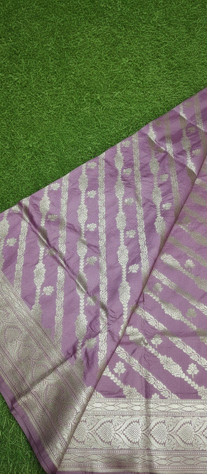 Lilac/ Pastel Light Pink Pure Banarasi Silk Saree