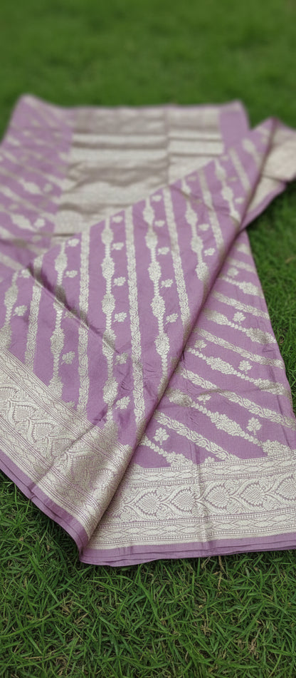 Lilac/ Pastel Light Pink Pure Banarasi Silk Saree