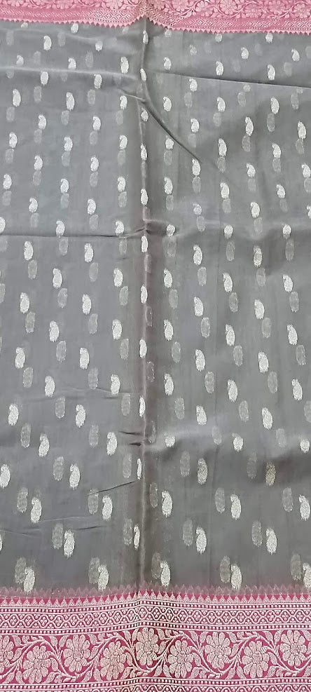 Jamdani Chikoo Grey Saree