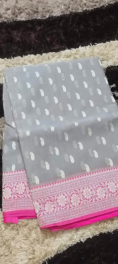 Jamdani Chikoo Grey Saree
